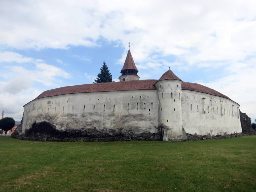Cetatea Prejmer, zidul exterior