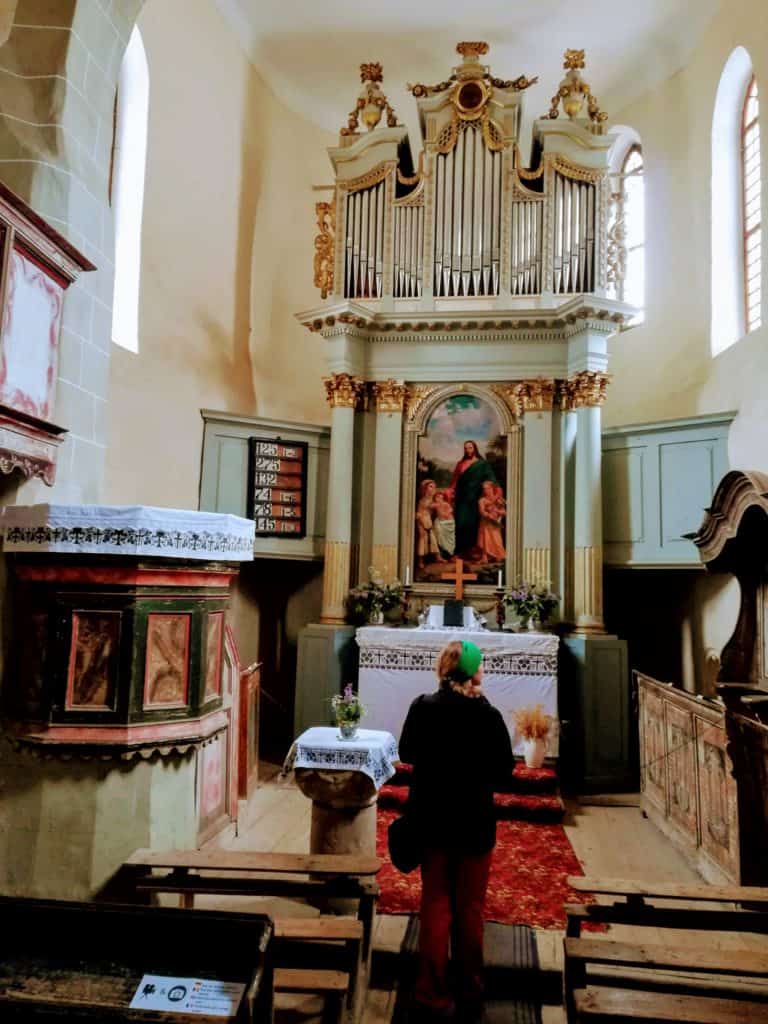 Viscri – Interiorul bisericii fortificate