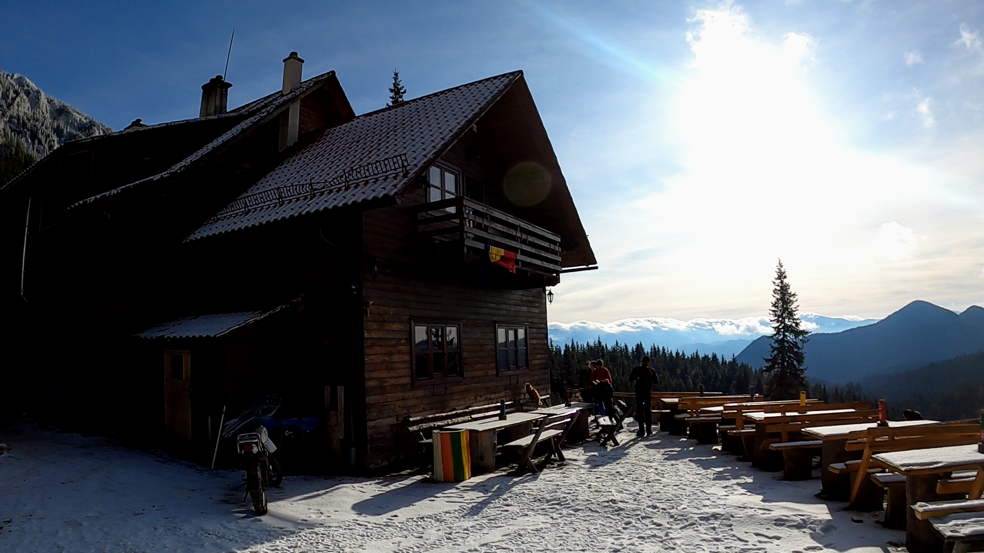 Cabana Curmătura, Piatra Craiului