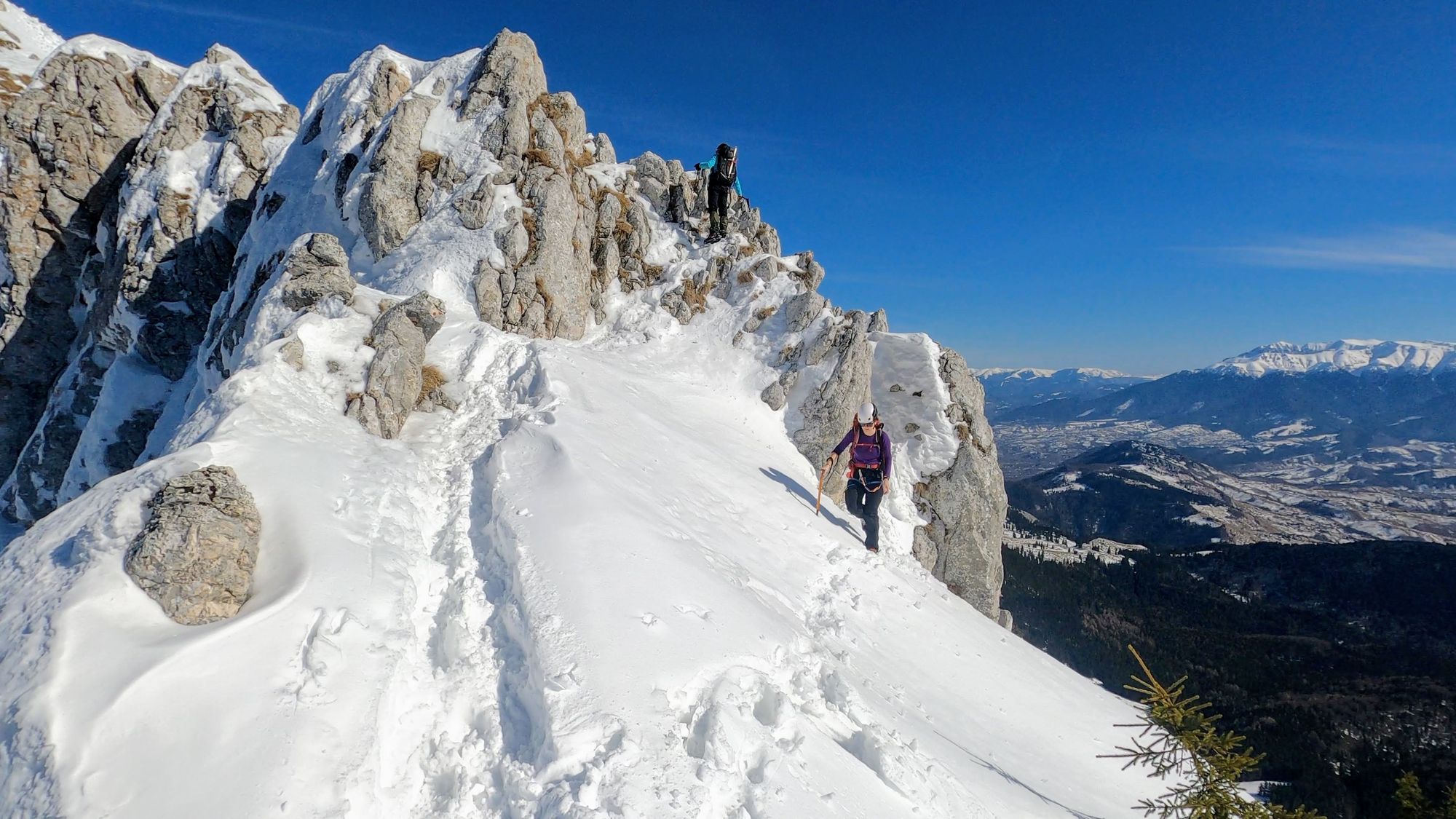 Piatra Craiului: creasta nordică iarna