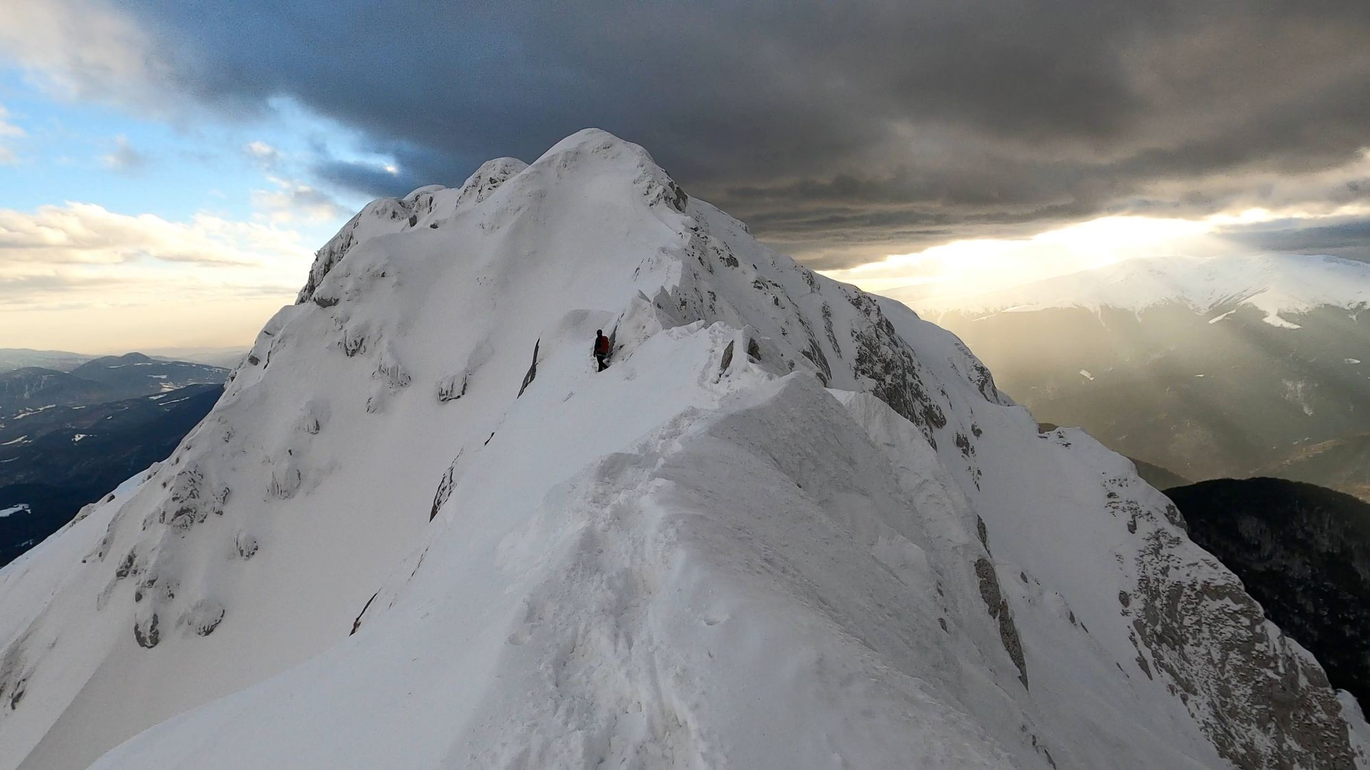 Piatra Craiului: creasta nordică iarna