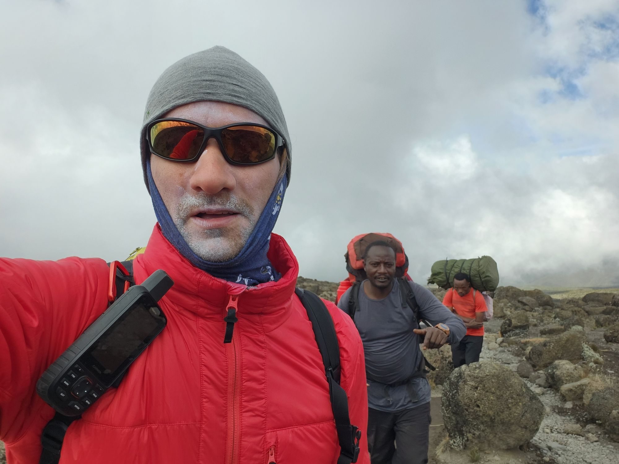 Plimbare pe Kilimanjaro. Vârful Uhuru (5895 m) - cel mai înalt din Tanzania