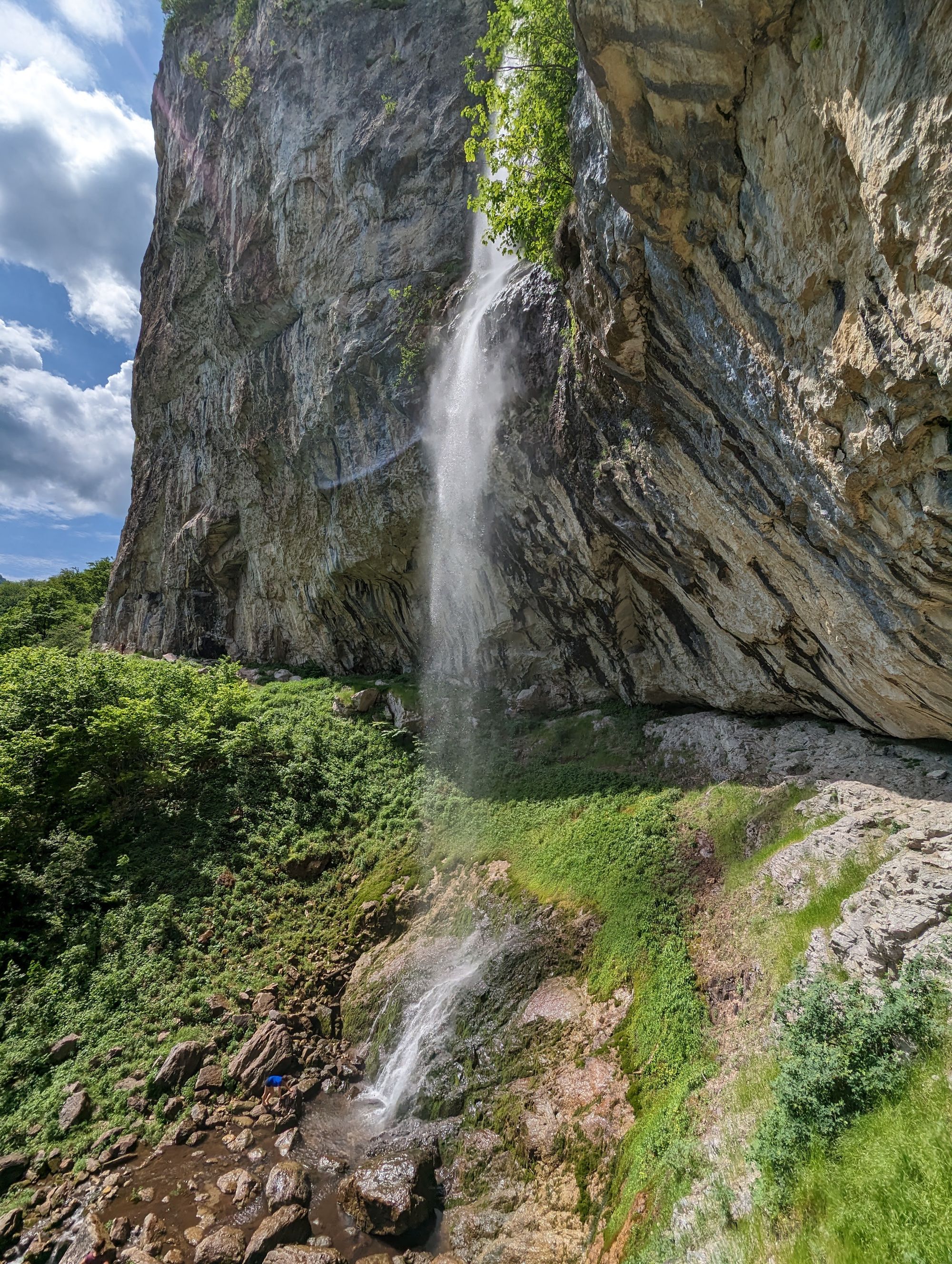 Cascada Vânturătoarea, Munții Cernei