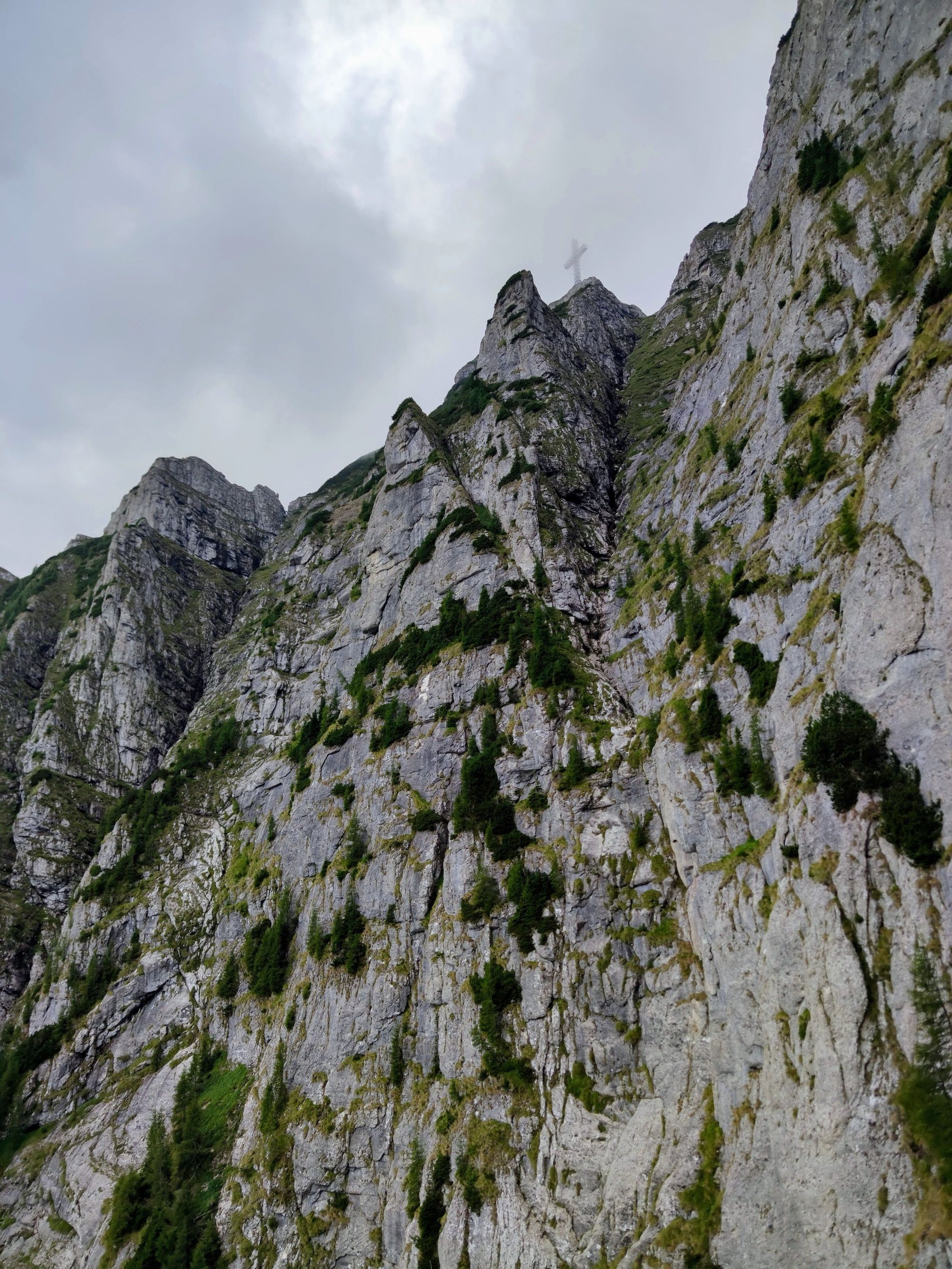 Brâul Portiței - Portița Caraimanului - Tunelul Picăturii - Creasta Picăturii