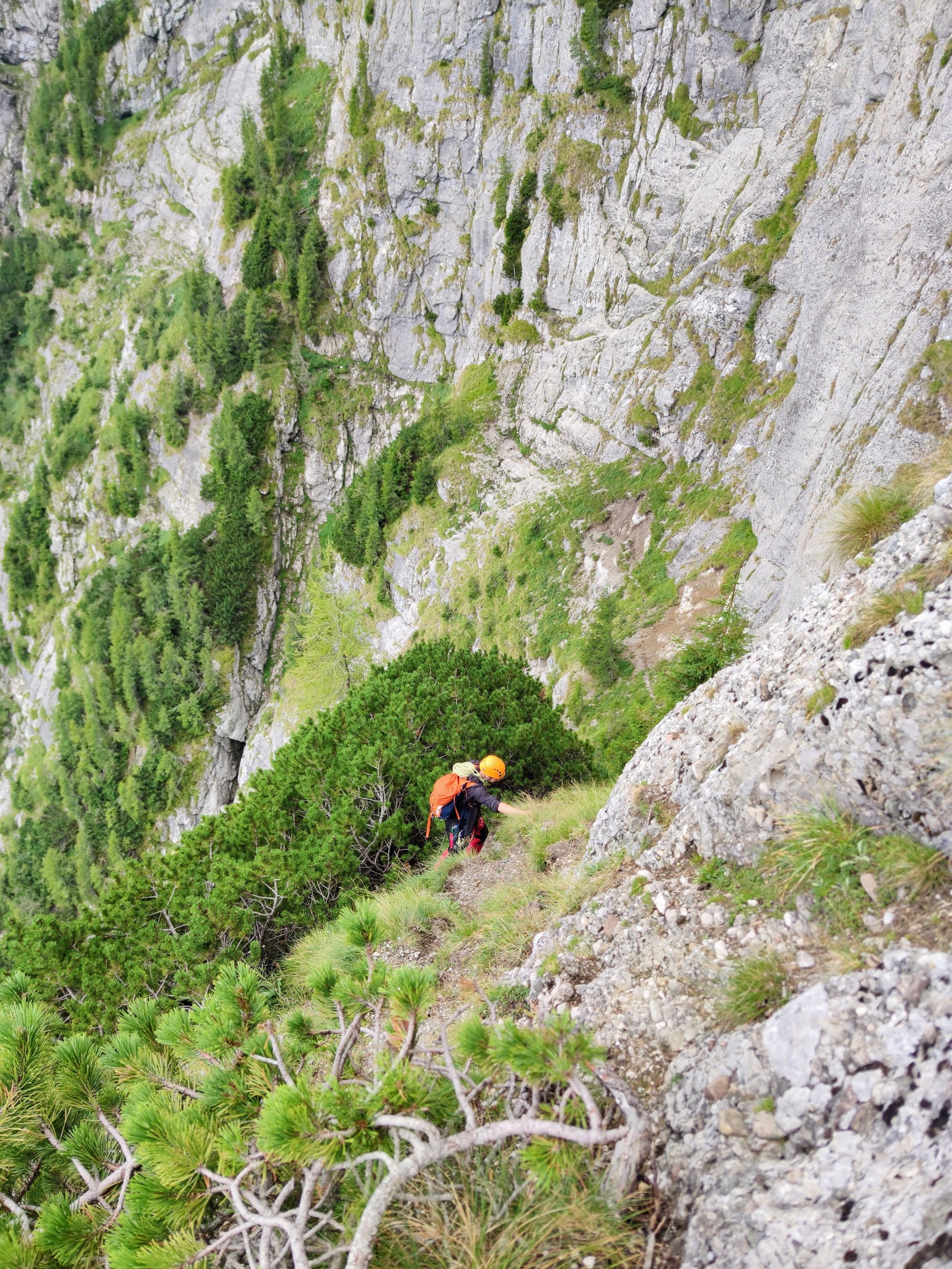 Brâul Portiței - Portița Caraimanului - Tunelul Picăturii - Creasta Picăturii