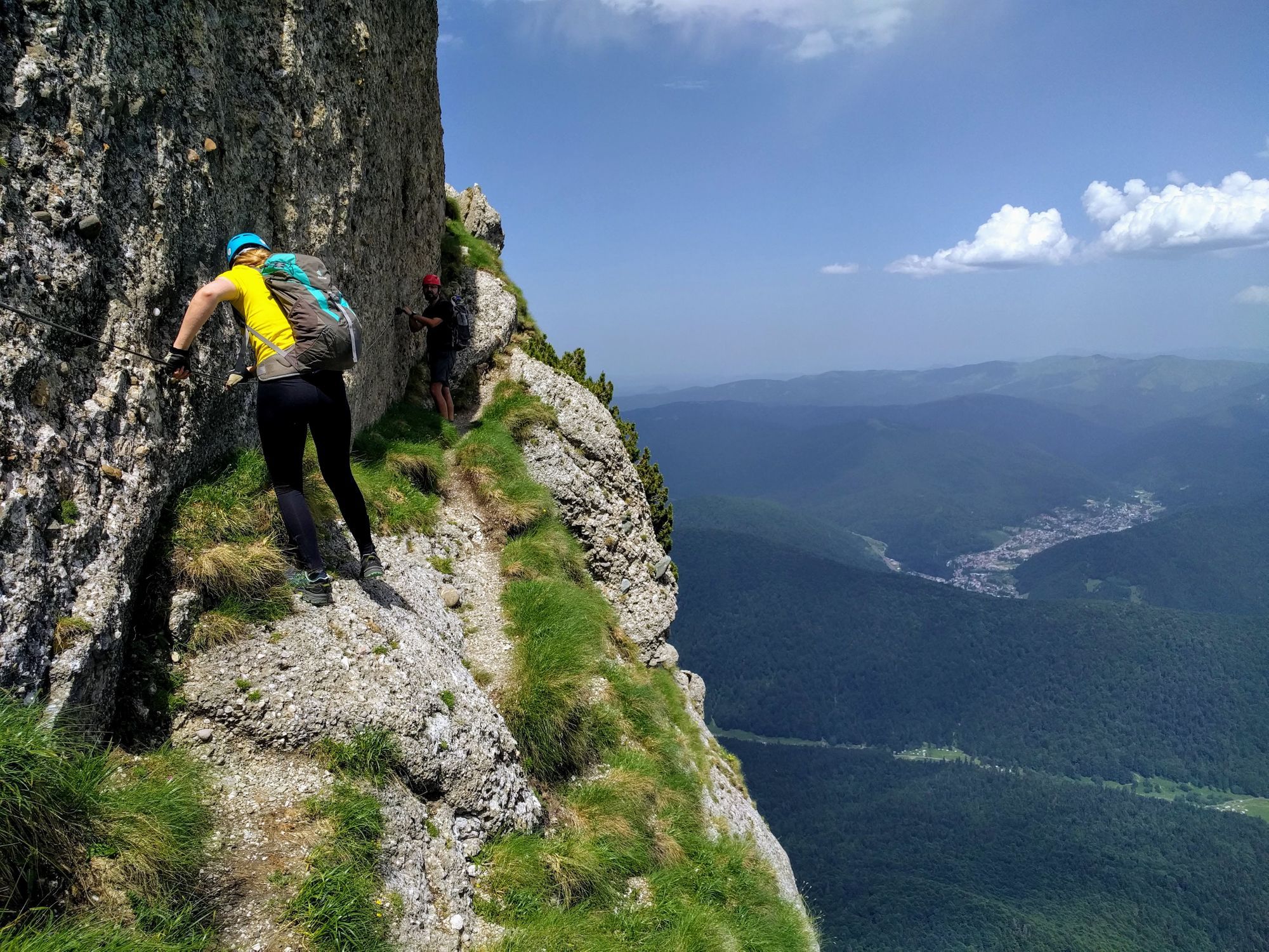 Brâna Aeriană și Creasta Văii Albe