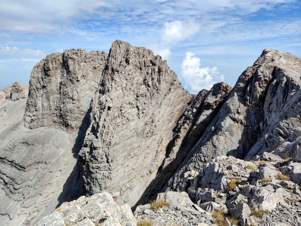 Traseu de o zi pe Muntele Olimp: Prionia - Refugiul A - Zonaria - Culoarul Louki - Mytikas - Skala - Skolio și înapoi